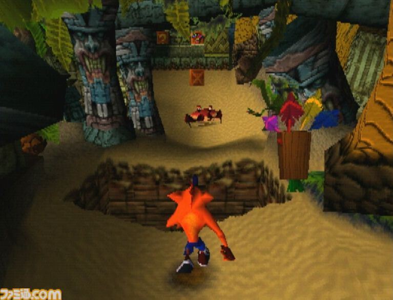 Crash Bandicoot approaching a crab and crates in the original PlayStation beach level